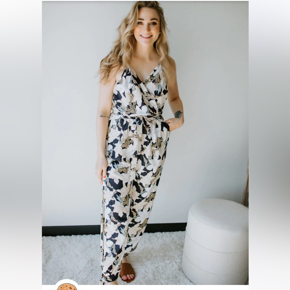 Bucket List floral jumpsuit